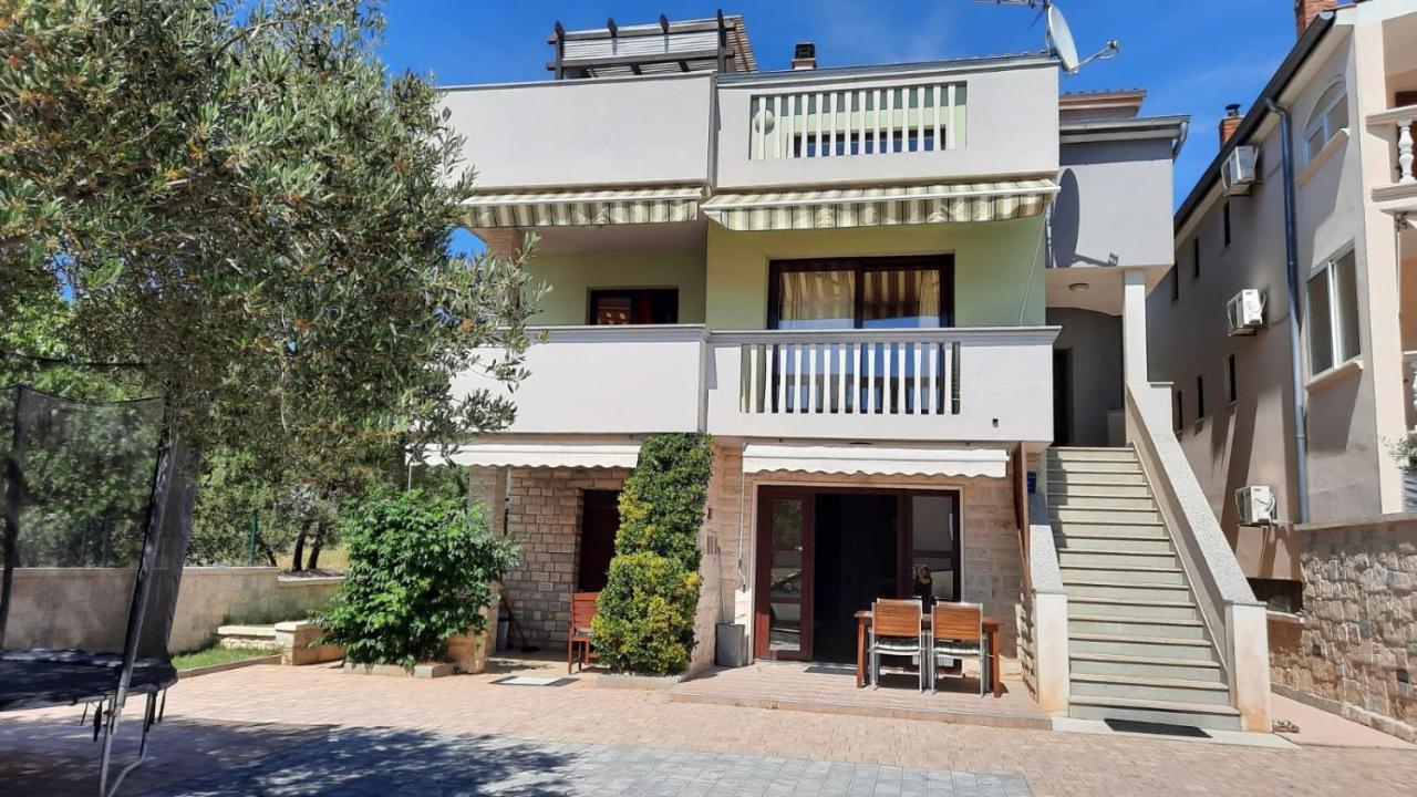 Apartments Bosana XIV Biograd Na Moru Eksteriør bilde