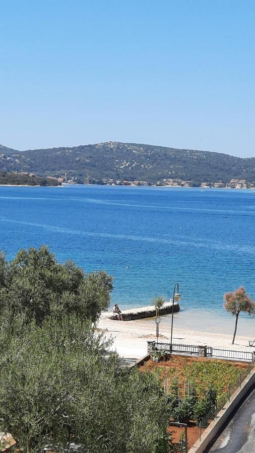 Apartments Bosana XIV Biograd Na Moru Eksteriør bilde