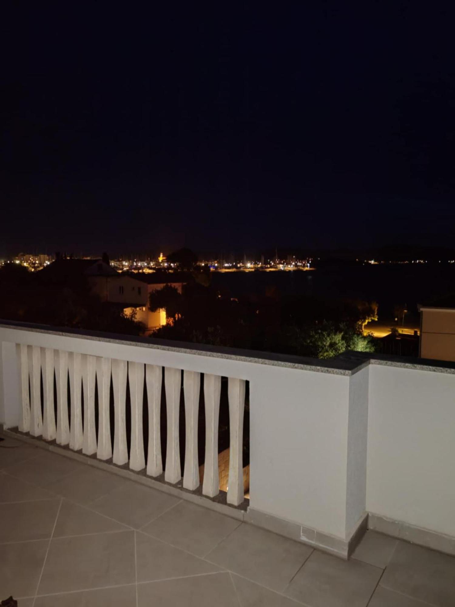 Apartments Bosana XIV Biograd Na Moru Eksteriør bilde